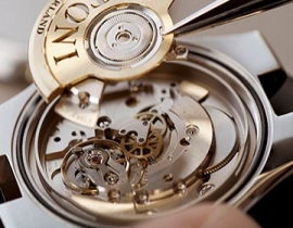 西安劳力士机械表表盘生锈